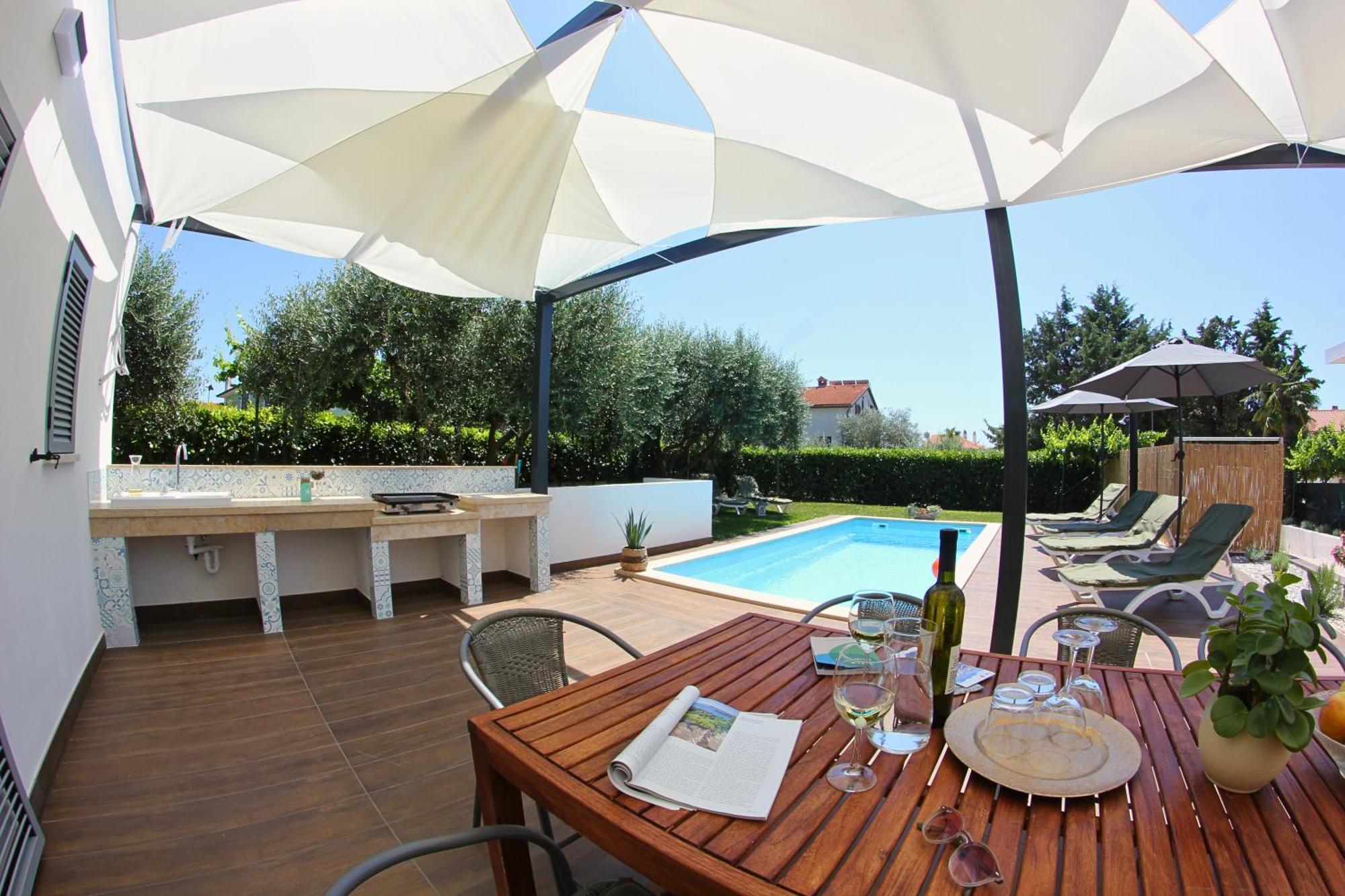 Villa Fjaka Umag Exterior foto